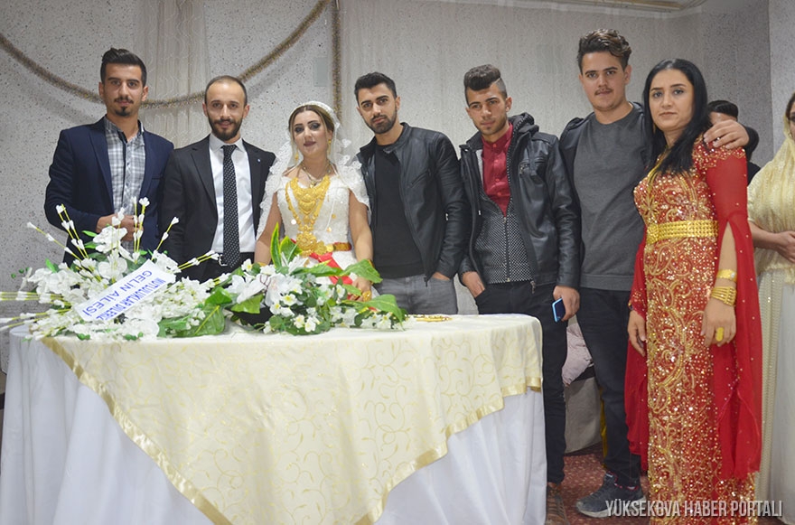 Atak ailesinin düğününden fotoğraflar - Yüksekova 46