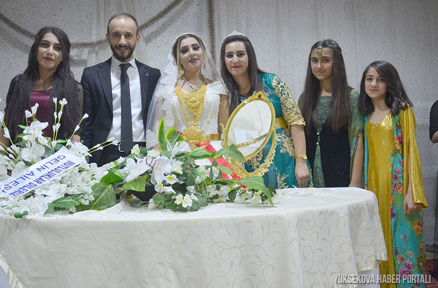 Atak ailesinin düğününden fotoğraflar - Yüksekova 54