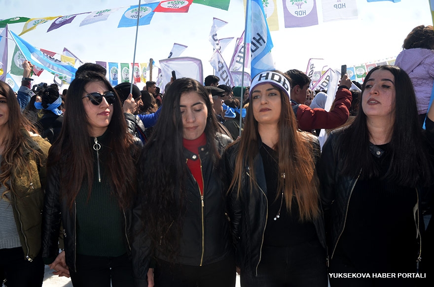 Yüksekova'da Newroz kutlaması 14