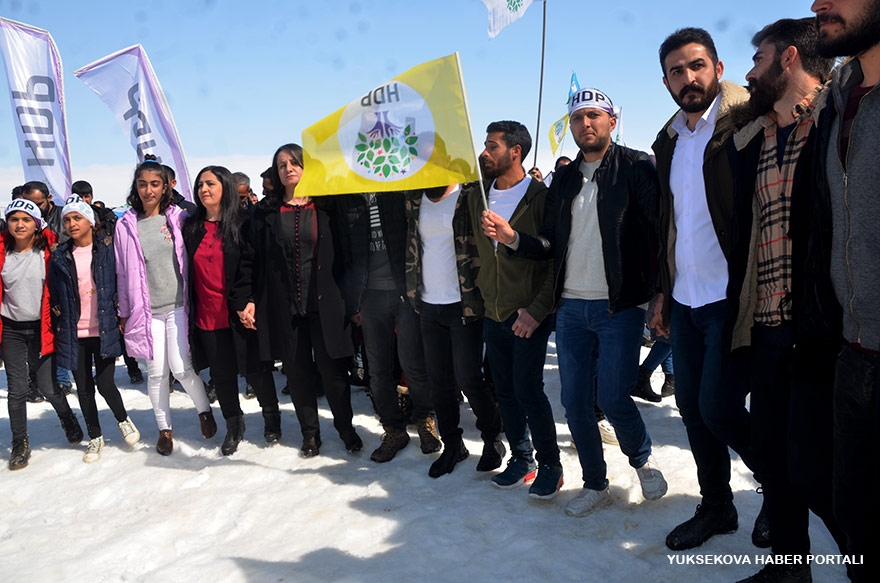 Yüksekova'da Newroz kutlaması 7