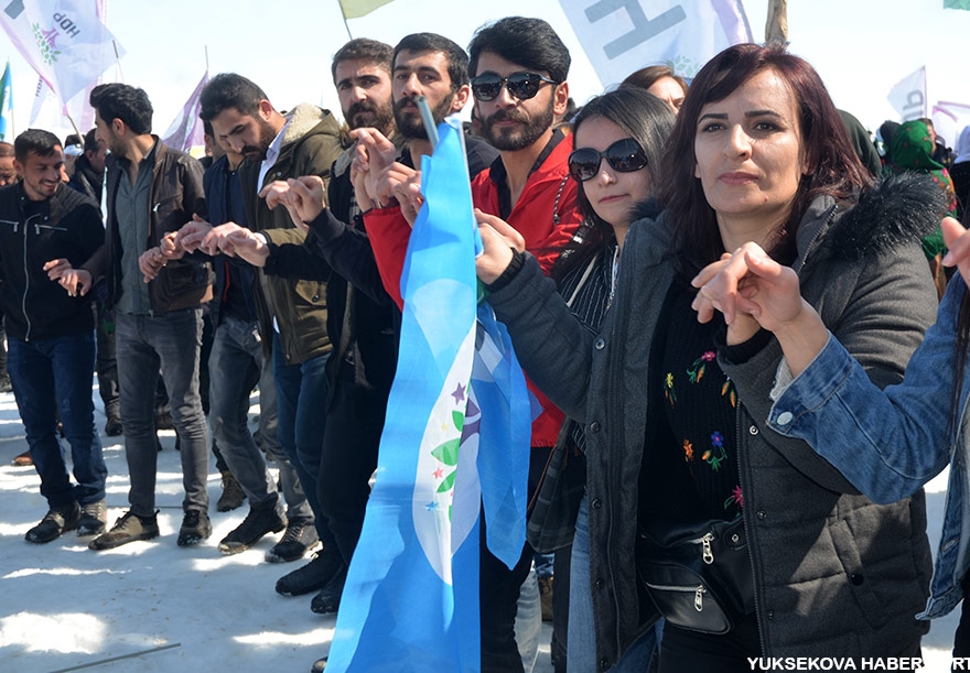 Yüksekova'da Newroz kutlaması 9