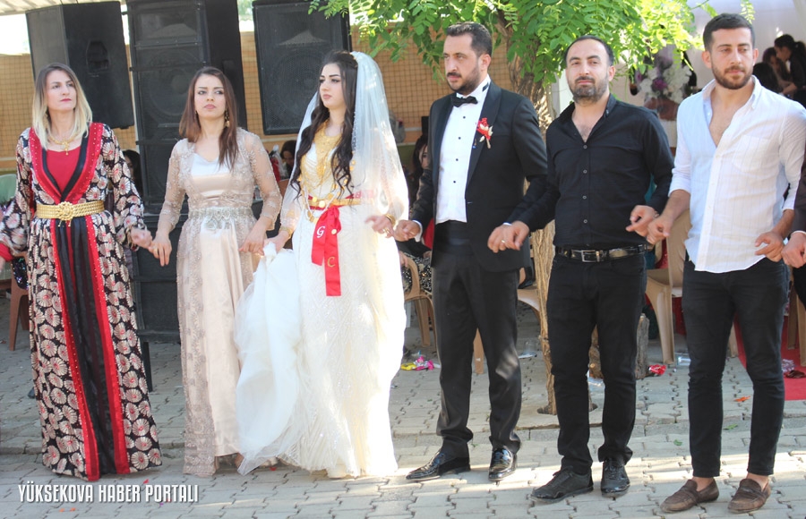 Düz ve Kutlar ailelerinin düğününden fotoğraflar 7