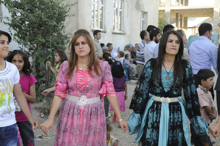 Yüksekova düğünleri ( 3-4 Temmuz 2010) 121