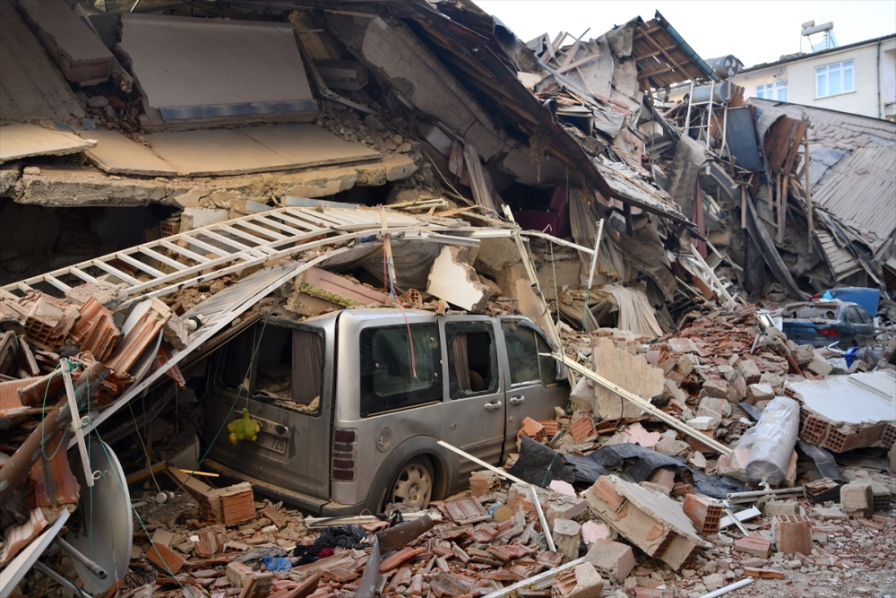 Deprem bölgesinden fotoğraflar 17