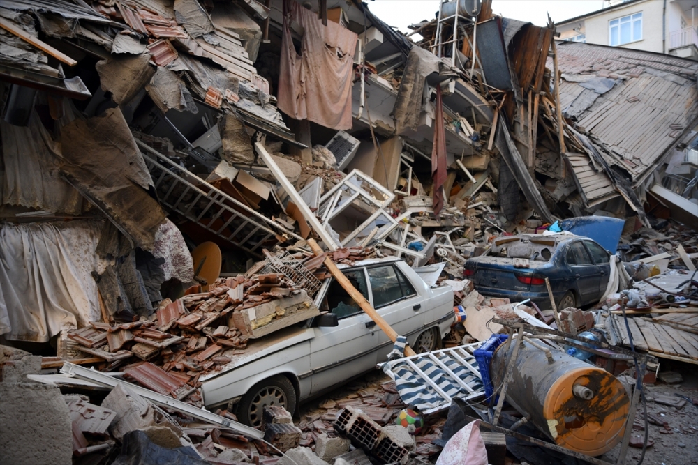 Deprem bölgesinden fotoğraflar 18