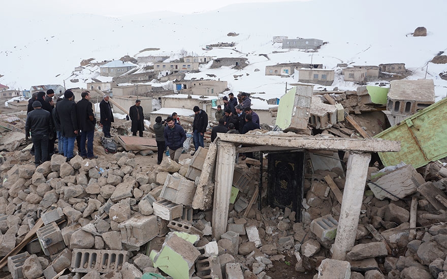 Başkale'deki Deprem bölgesinden fotoğraflar 17