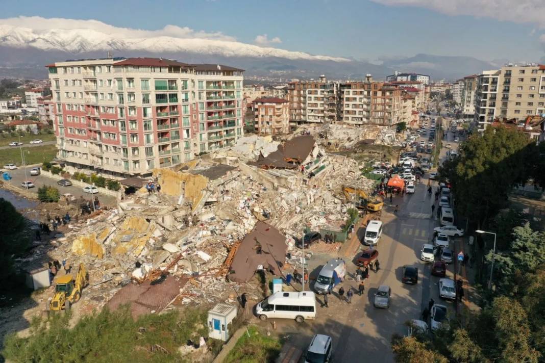 Hatay'daki yıkım havadan görüntülendi 11