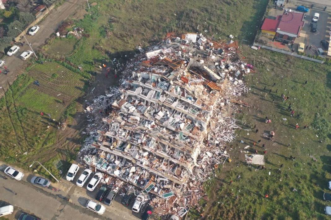 Hatay'daki yıkım havadan görüntülendi 14