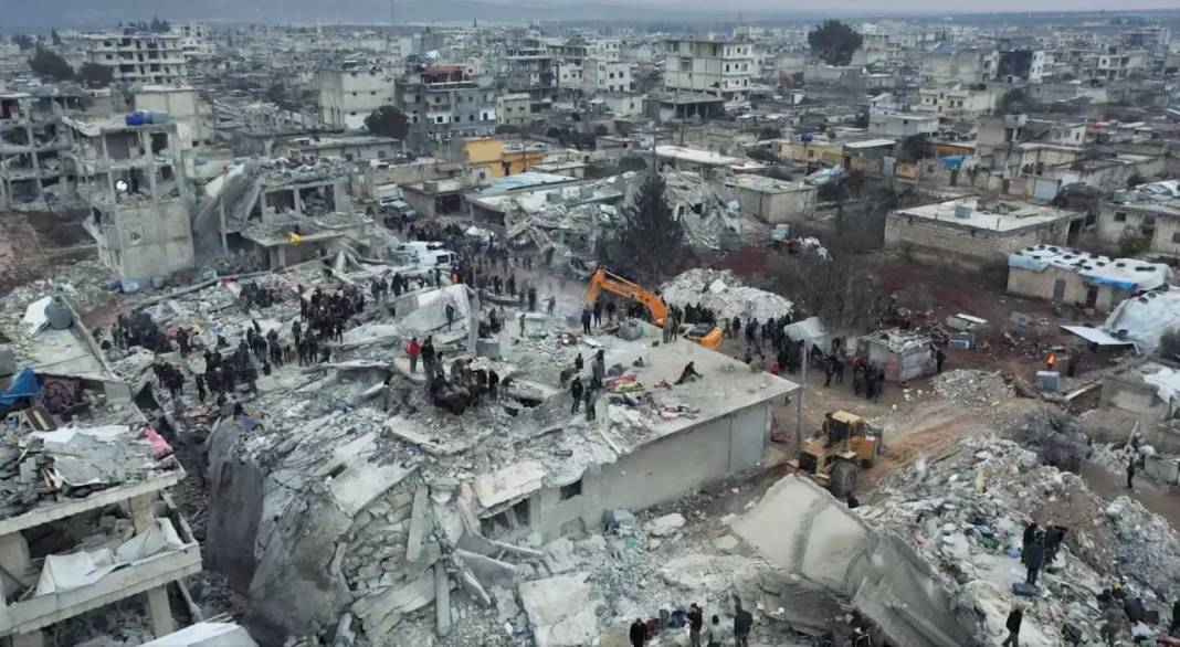 Halep kentindeki yıkım havadan görüntülendi 7