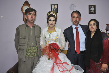 Yüksekova Düğünleri (25.07.2010) 20