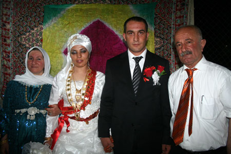 Hakkari Düğünlerinden Fotoğraflar (25.07.2010) 188