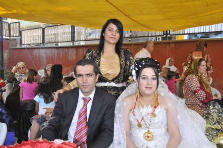 Yüksekova Düğünleri (01.08.2010) 113