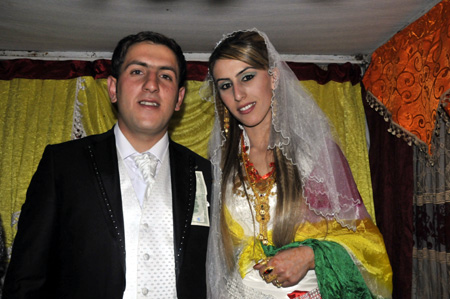 Yüksekova Düğünleri (01.08.2010) 15