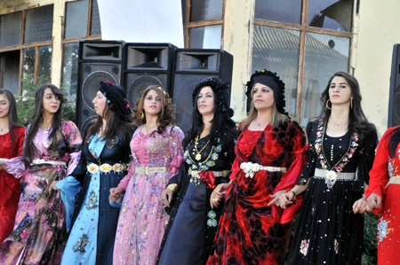 Yüksekova Düğünleri (01.08.2010) 23