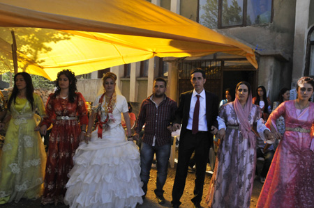 Yüksekova Düğünleri (01.08.2010) 56