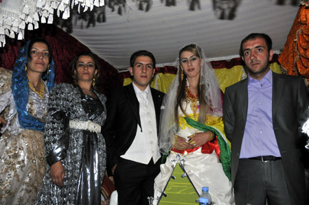 Yüksekova Düğünleri (01.08.2010) 96