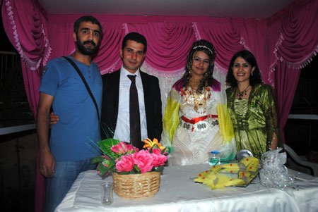 Yüksekova Düğünleri (08.08.2010) 250