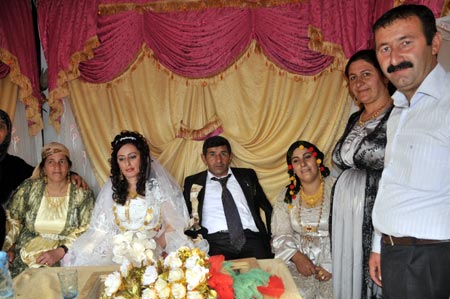 Yüksekova Düğünleri (08.08.2010) 54
