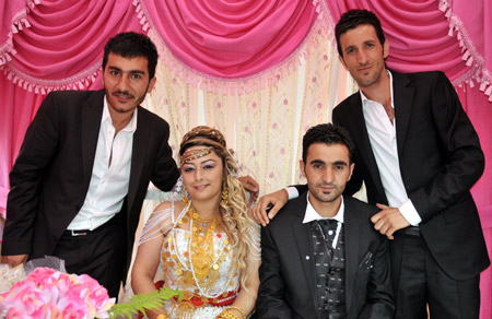 Yüksekova Düğünleri (08.08.2010) 67