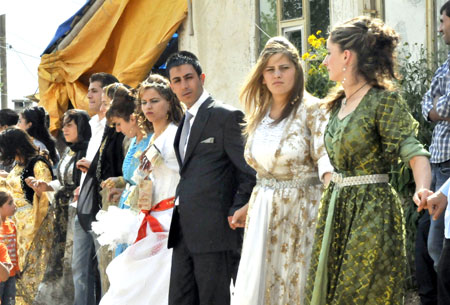 Yüksekova Düğünleri (08.08.2010) 93