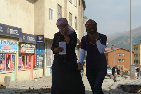 Şemdinli'de Yürüyüş Sonrasında yaşanan gerginlikten kareler - 09-08-2010 14