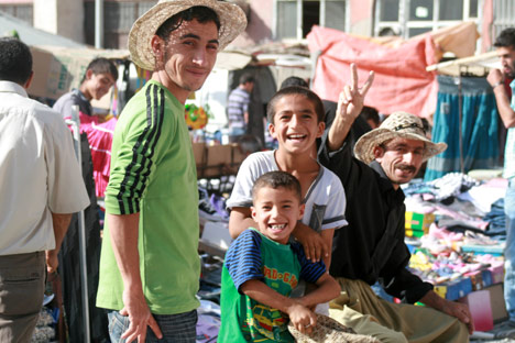 Hakkari'de 2010 Ramazan bayramı arifesinden fotoğraflar 15
