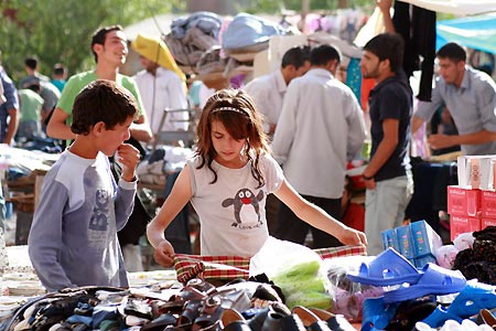 Hakkari'de 2010 Ramazan bayramı arifesinden fotoğraflar 41