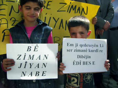 Şemdinli'de TZP Kurdî-Der Boykot çağrısı yaptı 15