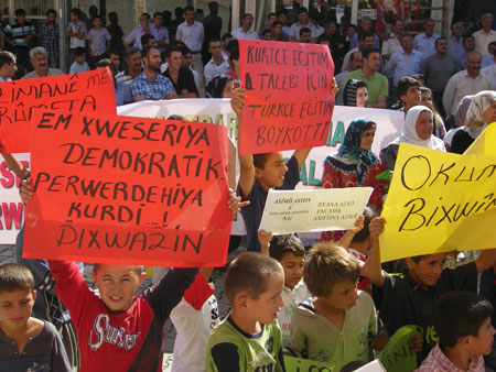 Şemdinli'de TZP Kurdî-Der Boykot çağrısı yaptı 18