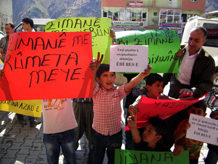 Şemdinli'de TZP Kurdî-Der Boykot çağrısı yaptı 33