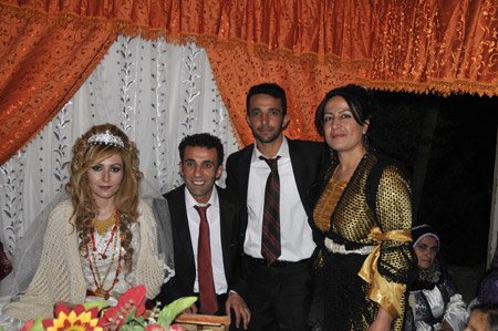 Yüksekova düğünleri 19.09.2010 142