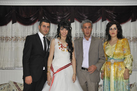 Yüksekova düğünleri 19.09.2010 57