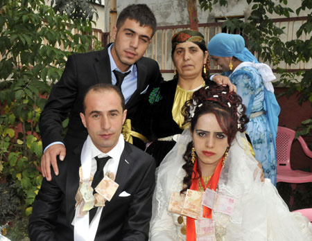 Yüksekova Düğünleri (26.09.2010) 100