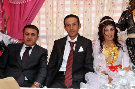 Yüksekova Düğünleri (26.09.2010) 152