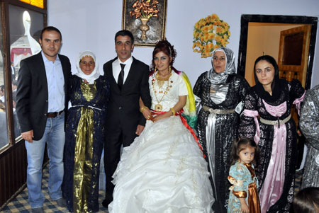 Yüksekova Düğünleri (26.09.2010) 172