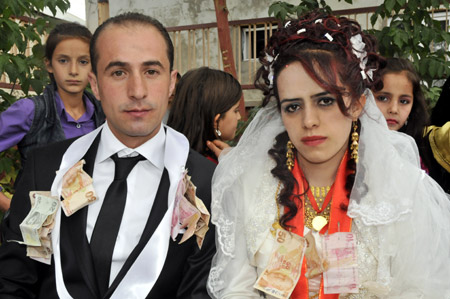 Yüksekova Düğünleri (26.09.2010) 3