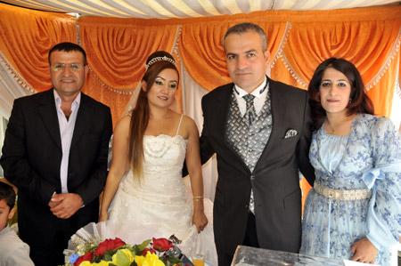 Yüksekova Düğünleri (26.09.2010) 48