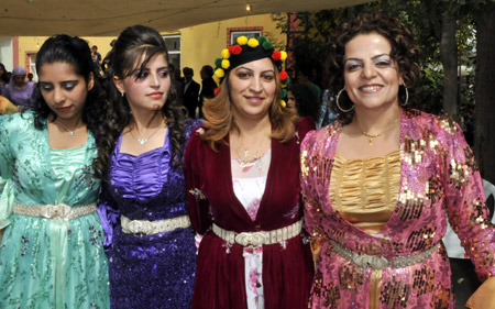 Yüksekova Düğünleri (26.09.2010) 49