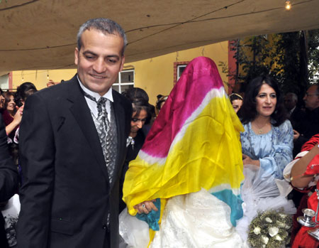 Yüksekova Düğünleri (26.09.2010) 51