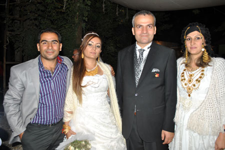 Yüksekova Düğünleri (26.09.2010) 60