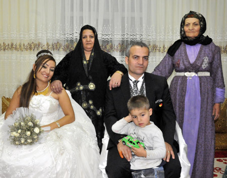 Yüksekova Düğünleri (26.09.2010) 71