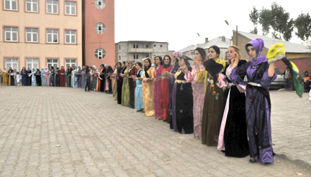 Yüksekova Düğünleri (26.09.2010) 78