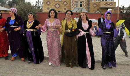 Yüksekova Düğünleri (26.09.2010) 79