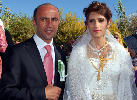 Yüksekova Düğünleri 10.10.2010 1