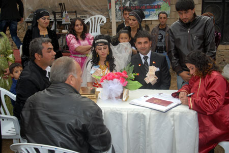 Yüksekova Düğünleri 10.10.2010 179