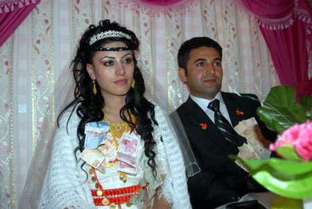 Yüksekova Düğünleri 10.10.2010 193