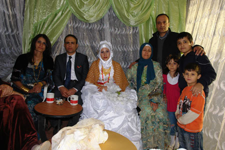 9-10 Ekim 2010 - Şemdinli Düğünlerinden fotoğraflar 78