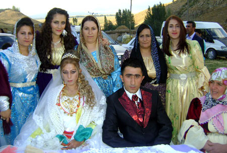 Yüksekova Düğünleri 17.10.2010 200