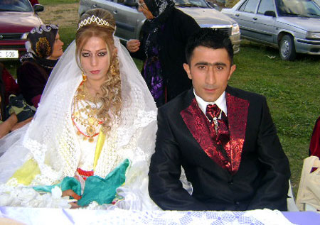Yüksekova Düğünleri 17.10.2010 202