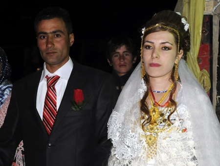 Yüksekova Düğünleri 17.10.2010 22